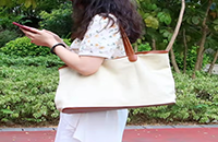 Oversized Shoulder Bag Market Trends and Insights for Fall 2025